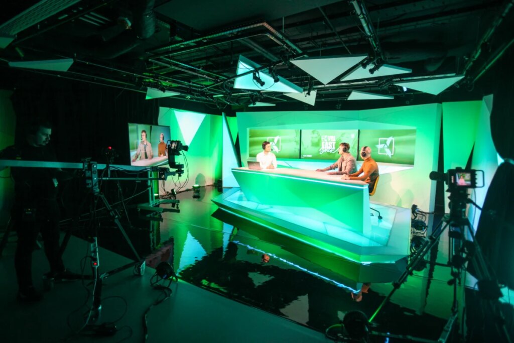 Studio_FRENZY_1