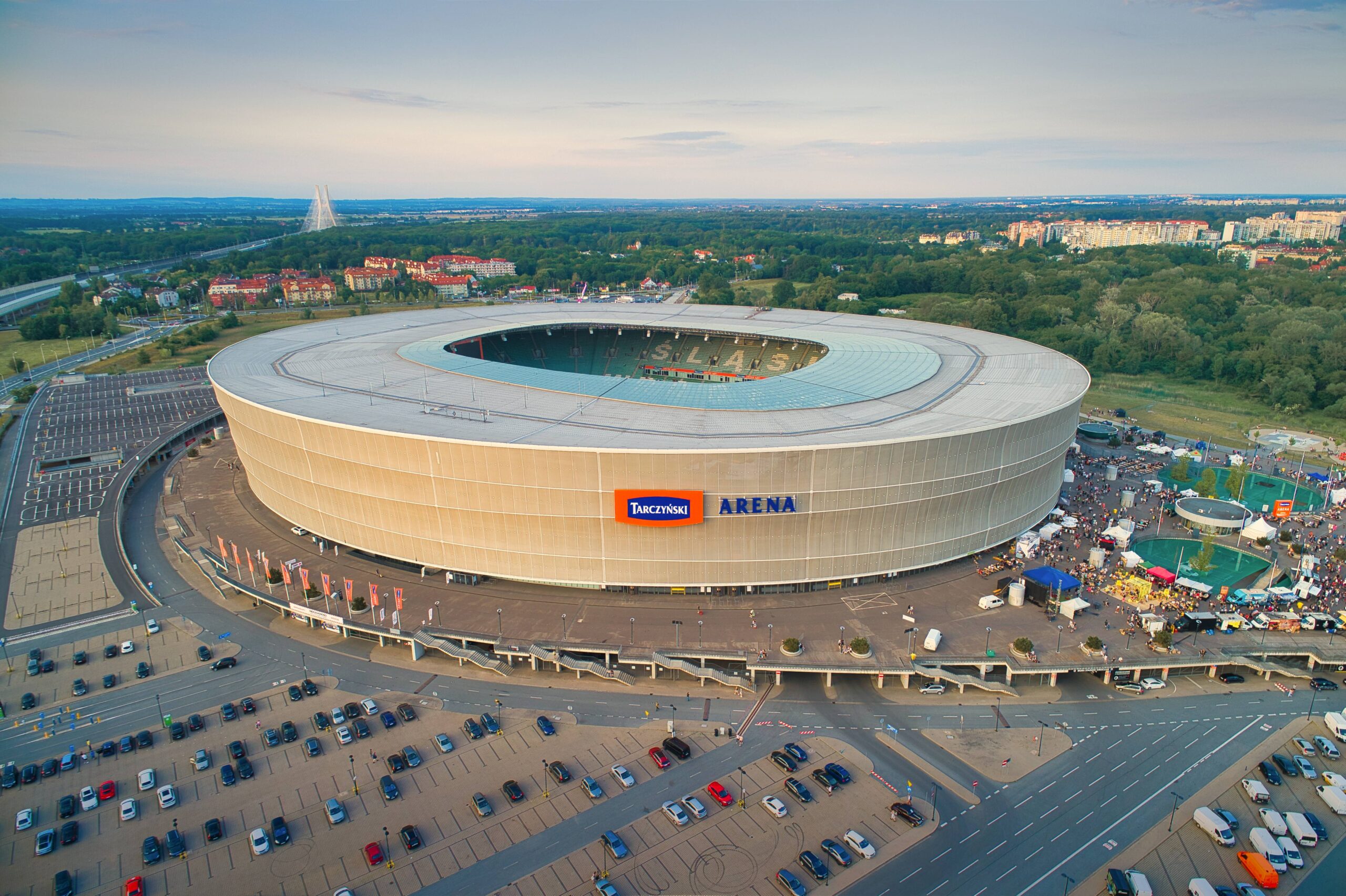 Marka Tarczyński przedłuża partnerstwo tytularne stadionu we Wrocławiu. Wsparcie, które realnie wzmacnia renomę Dolnego Śląska